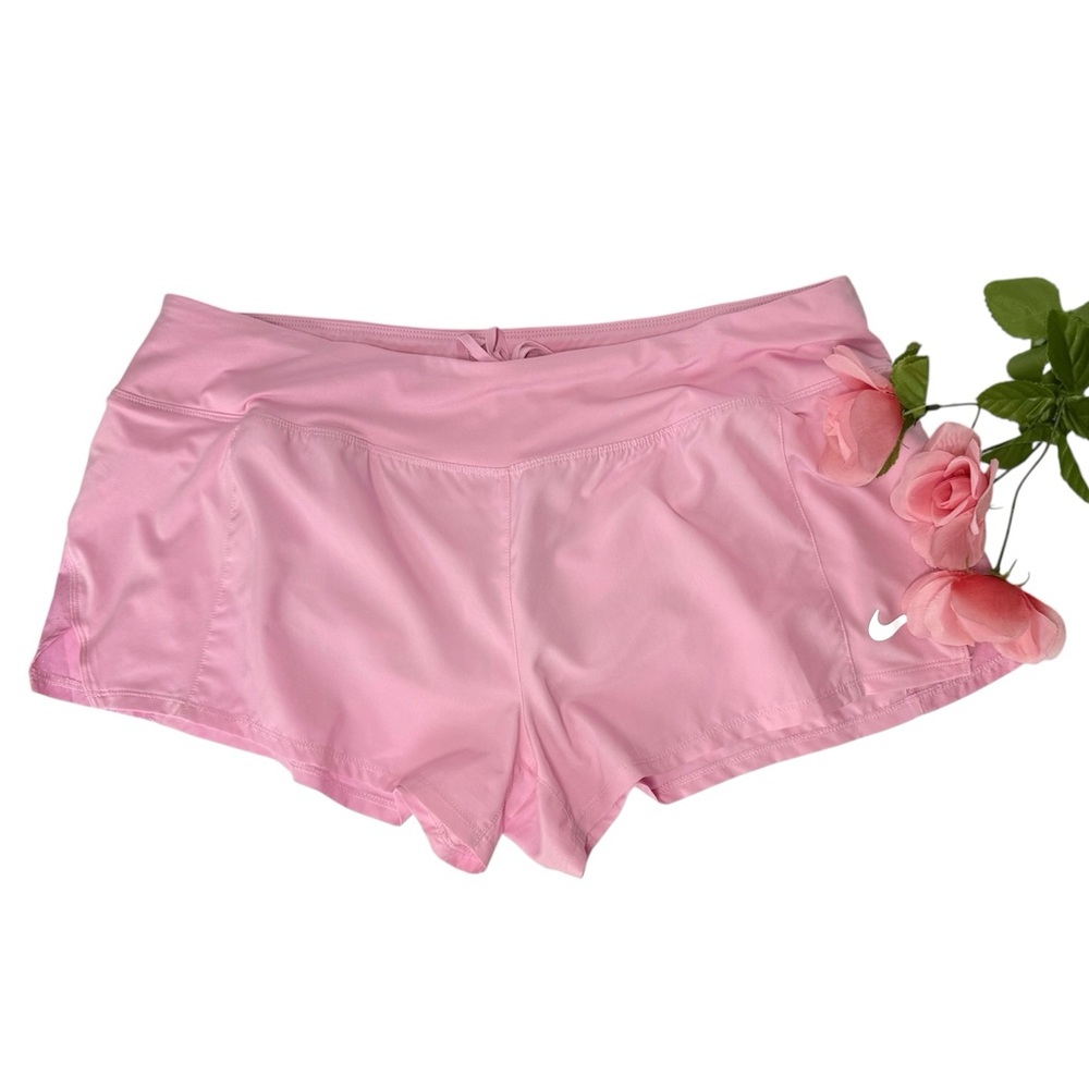 Nike Shorts Soft Pink Women's Plus Size 2XL Athletic Running